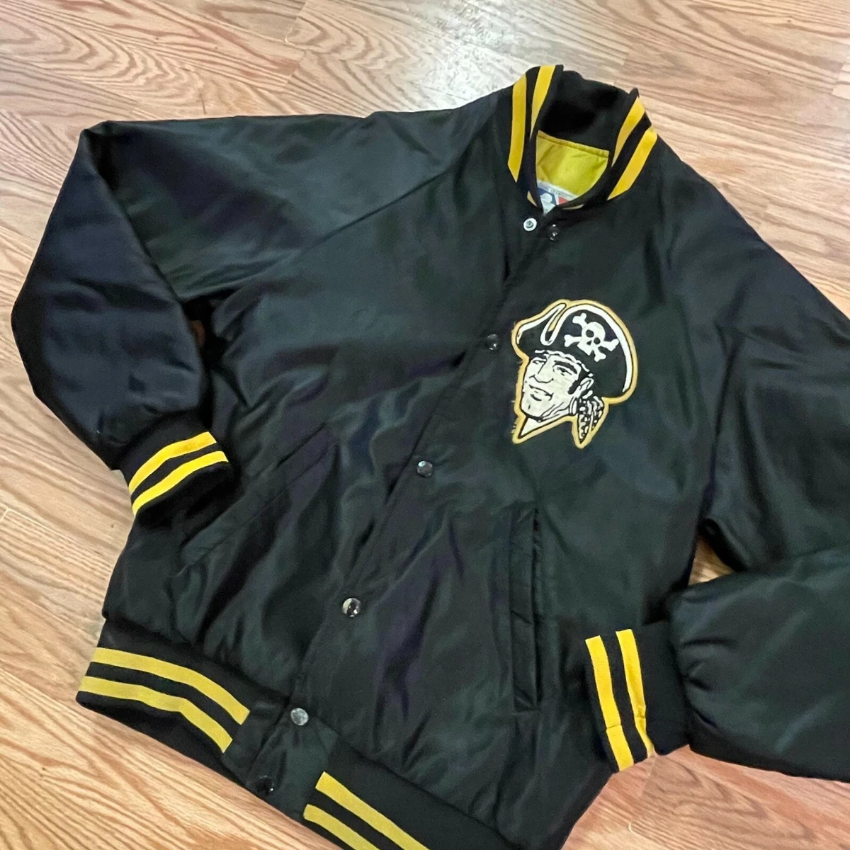 PITTSBURGH PIRATES RETRO CLASSIC RIB SATIN JACKET (EGGSHELL/ BLACK)