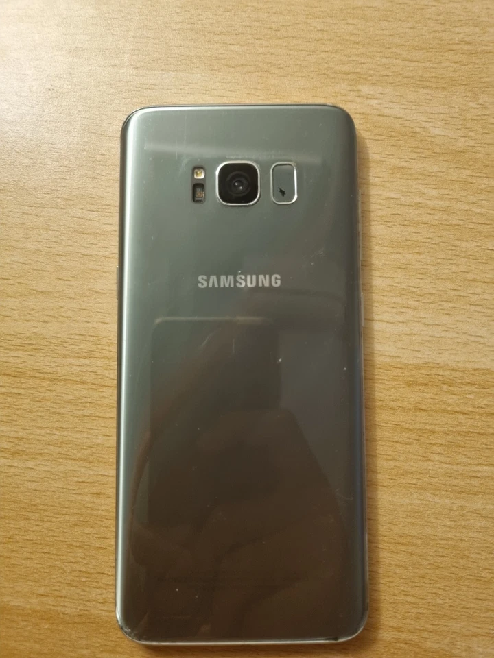 Samsung Galaxy S8+ - 64GB - Arctic Silver (Sbloccato) - Immagine 2 di 4