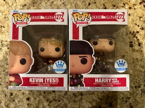 Funko Pop 1272 & 1273 Home Alone Kevin (Yes!) & Harry With Lights Figure Set