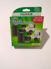 Fujifilm QuickSnap 2-Pack Disposable Cameras with Flash - Expiration 1/2025
