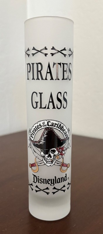 DISNEYLAND Pirates of the Caribbean Pirates Glass Frosted