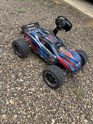 Traxxas Rustler 4 x 4 VXL Brushless Stadium Truck - Red 67076-4