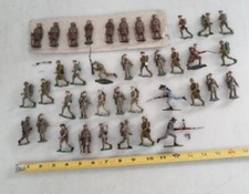 Vintage Lead Metal Britains Toy Soldier Lot of 9 Hand Painted Figures EX Conditi