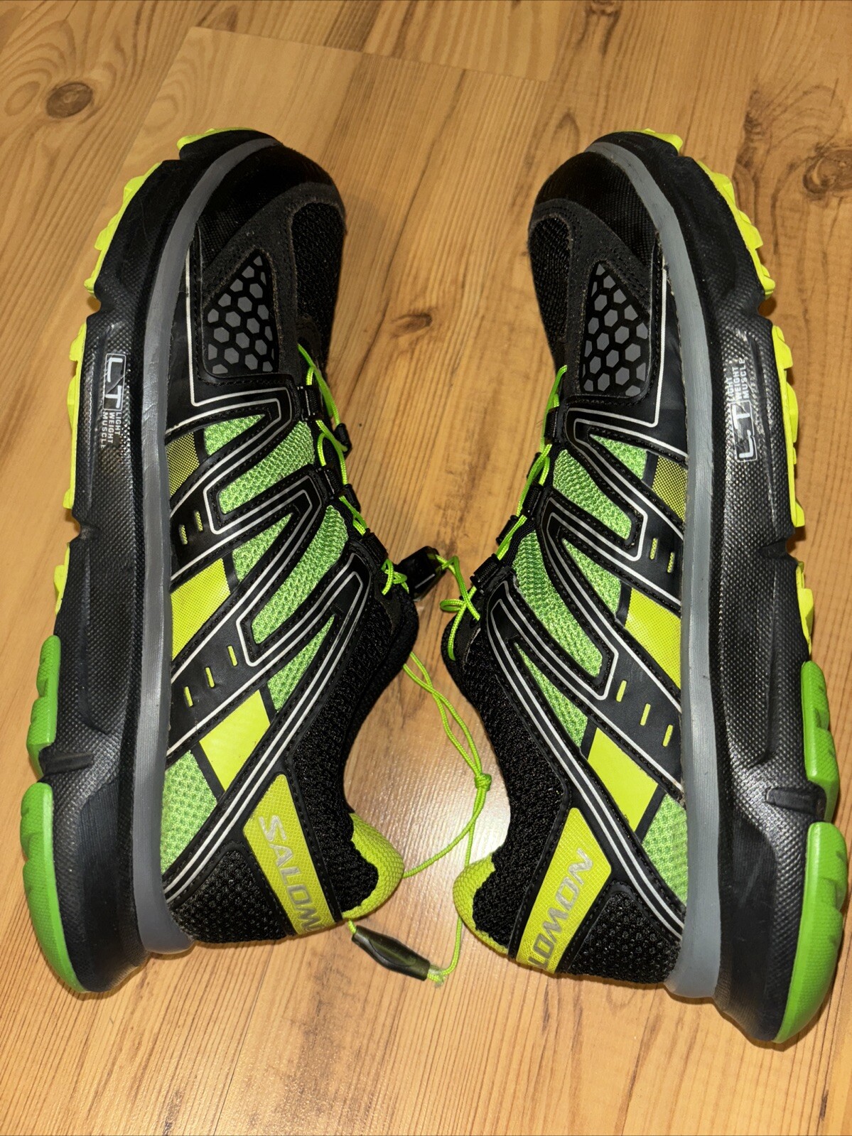 Scarpe da trail Salomon XR Mission da uomo taglia 9 5 nere e verdi sneakers con lacci rapidi 43 5