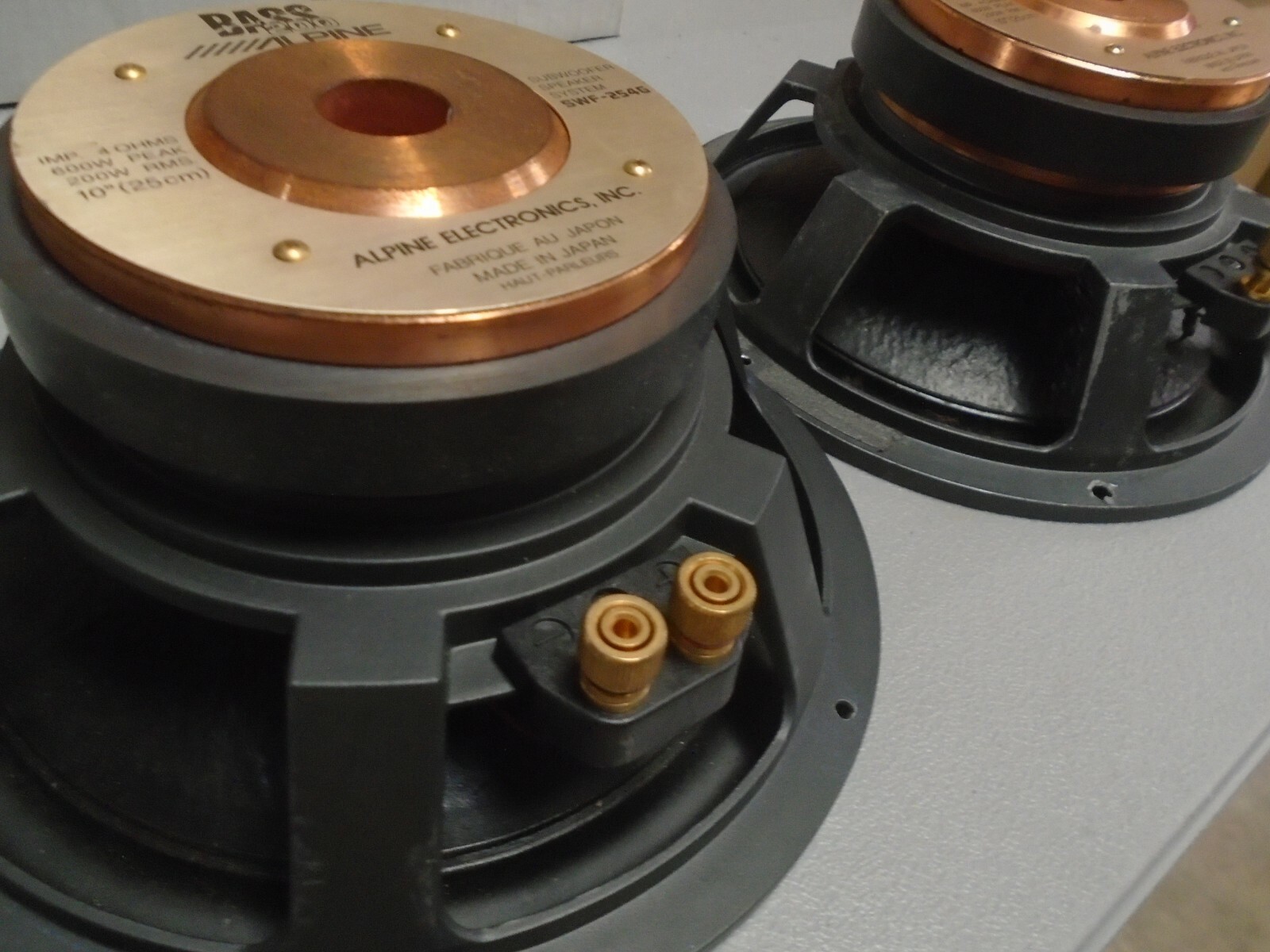 mtx black gold subwoofer