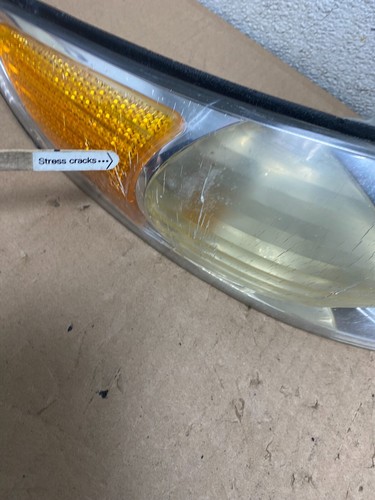 2002 to 2003 Toyota Solara Corner Light Right Passenger Turn Signal M4775 DW - Picture 4 of 10
