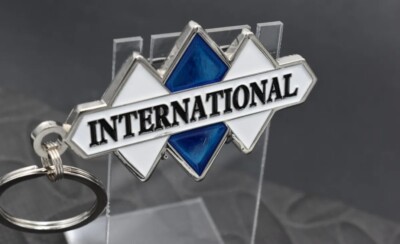 International 3 diamonds vintage looking keychain- 86
