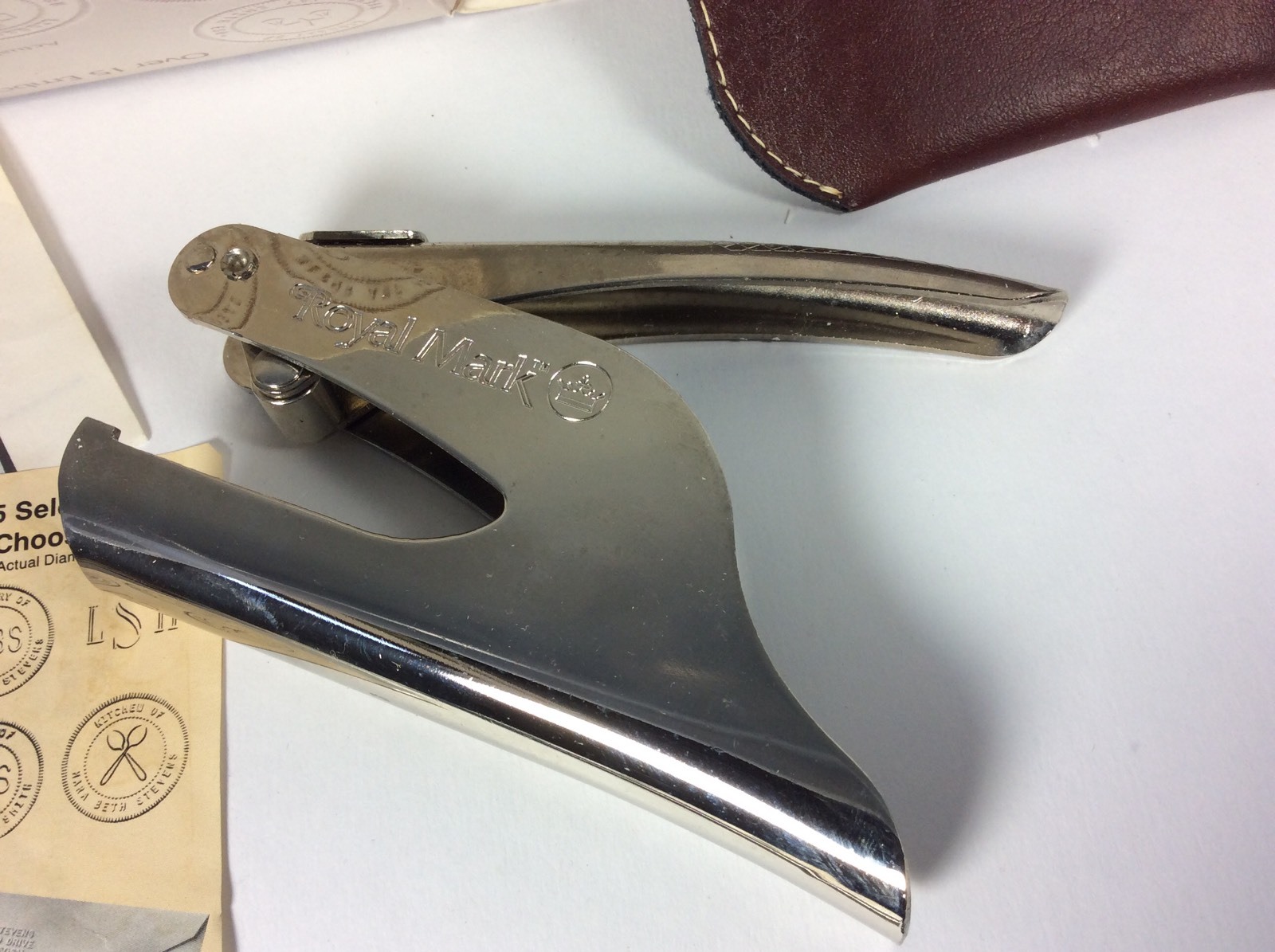 Vintage Royal Mark Personal Address Embosser RM100 With Leatherette