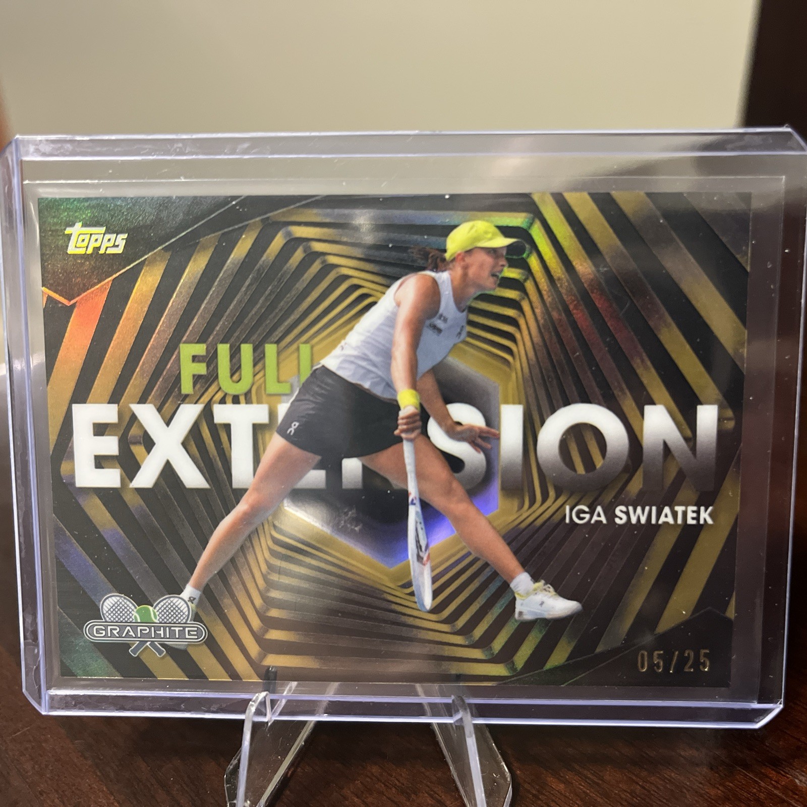 Iga Swiatek #FE-9 Tennis Cards 2026 Topps Graphite Full Extension trading card — raw and PSA graded price guide