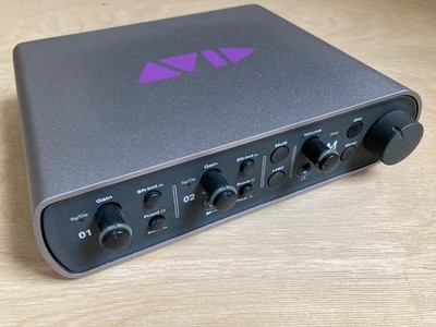 Avid Mbox 3 USB Audio Interface (3. Generation)   Studio Soundkarte [Top Zustand