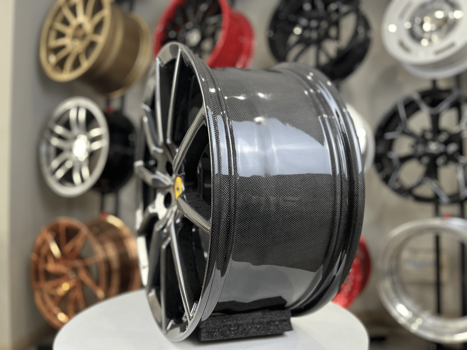 Set (4) Customizable Carbon Fiber Wheels Ferrari F8 812 SF90 488 FF California 