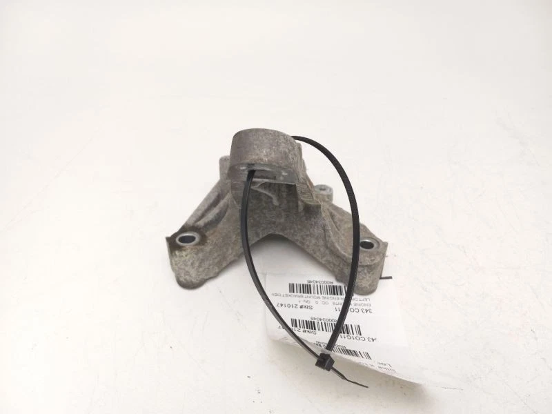 2011 MINI COOPER LEFT ENGINE MOUNT BRACKET - Image 3 of 4