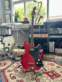 Hofner 182 E1 Vintage Bass c.1962 Rare Diamond Pickup | Short Scale | Red