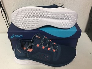 asics fuzetora womens