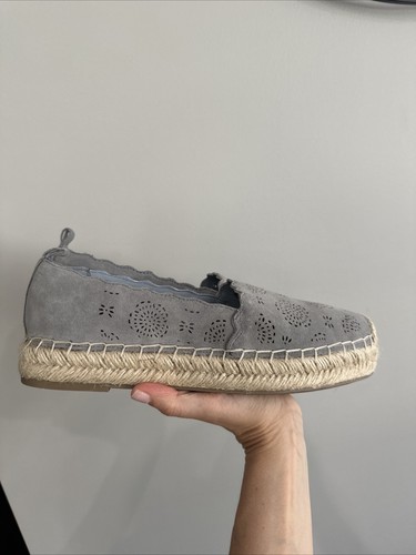 Crown Vintage Sz 9 M espadrilles Shoes Slip On Gray Blue suede Leather Flats - Picture 3 of 9