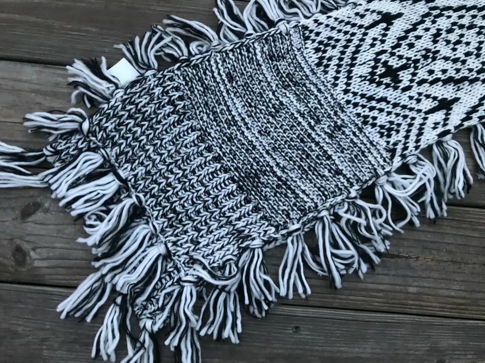 Bcbgeneration Mujer Bufanda Blanco y Negro Tejido Largo Flecos 80 X 12 pulgadas Foto 4 de 4