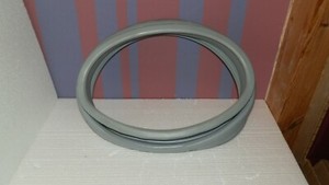 Gebrauchte Hotpoint BHWM129UK1 eingebaute Waschmaschine Türstiefel Gummidichtung.