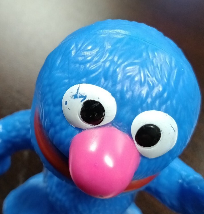 2013 Sesame Street Grover Plastic Figure Toy Cake Topper Used Fast Shipping Toy 