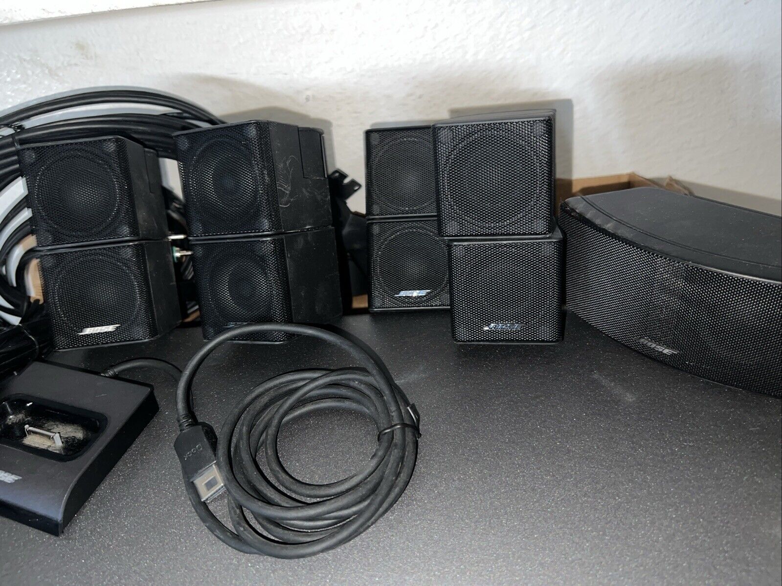 Picture 3 of 24