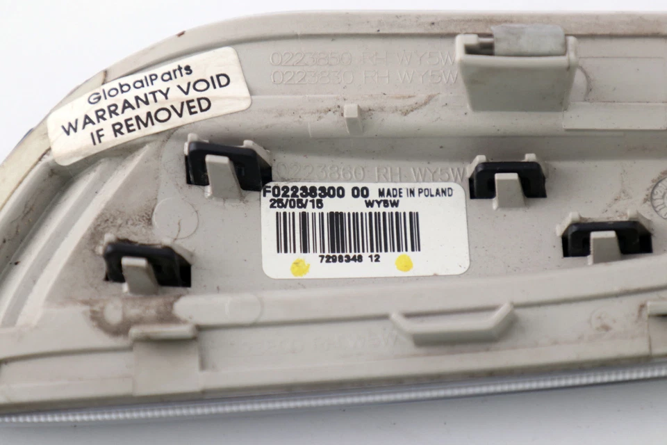 Mini F55 F56 F57 Indicatore di direzione aggiuntivo destro Bianco - Immagine 3 di 4