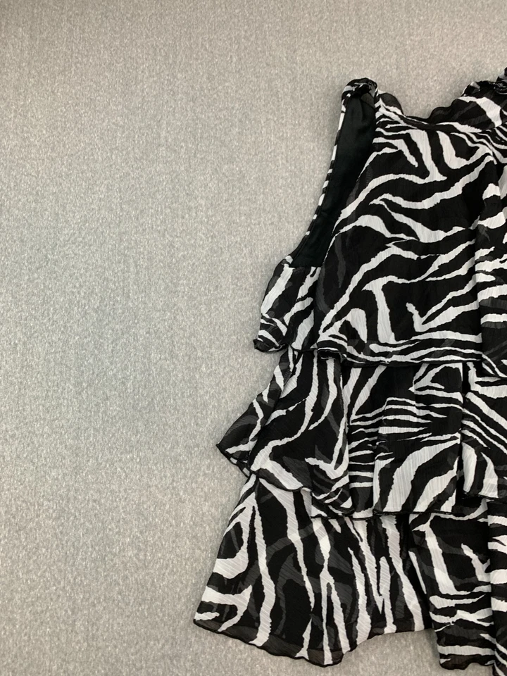 Rue 21 Halter Tiered Neck Tie Blouse Women Medium* Black White Zebra Print Flowy - Image 2 of 4