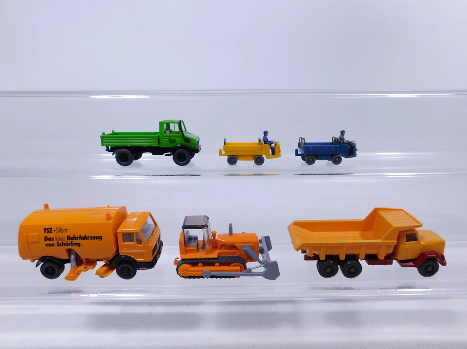 CP272-0.5# 6X H0/1:87 Model: Unimog + Sweeper + Tipper Etc, TOP - Image 2 of 4