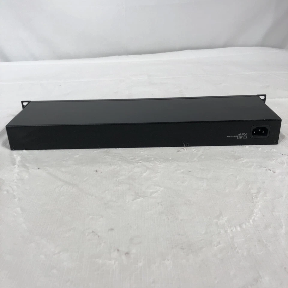 ZyXEL GS1100-24 / 24-Ports Rack-Mountable Ethernet Switch - Image 3 of 4