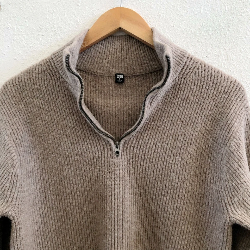 Свитер UNIQLO из акриловой/шерстяной смеси на молнии 1/4 размер маленький - Изображение 4 из 4