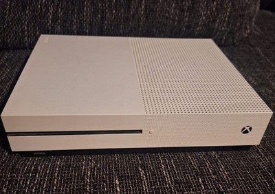 Xbox One S 500 GB Konsole - Weiß