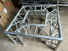 4 Stück Traversenecken F33 C33 + C34 für Messestand Global System Truss Alutruss