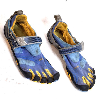 FiveFingers Vibram W3664 Barefoot Strapes Running Shoes Womens Sz EU 38 US 7.5-8