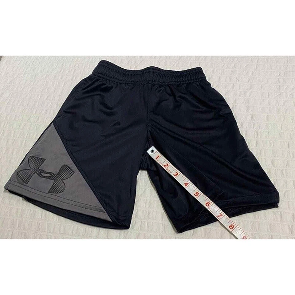 Under Armour Boys Athletic Shorts XS - Image 3 of 4
