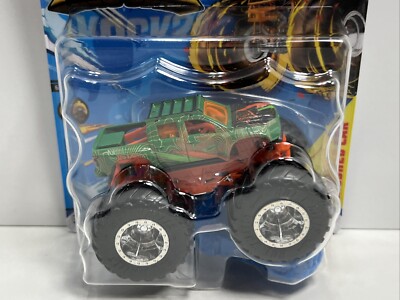 Hot Wheels Monster Trucks 2024 1:64 “Nissan Frontier” Crash