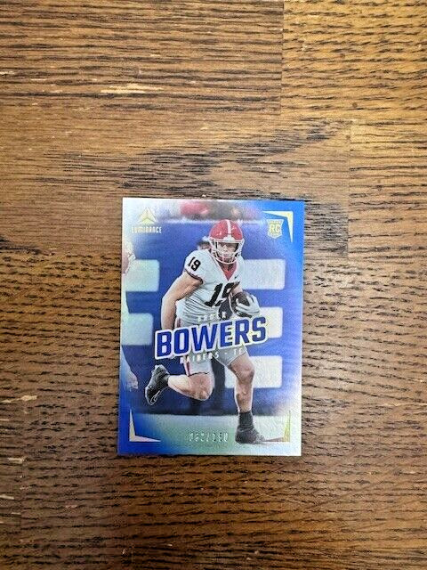 2024 Luminance Football - Brock Bowers Vertical Blue RC 82/150 #110