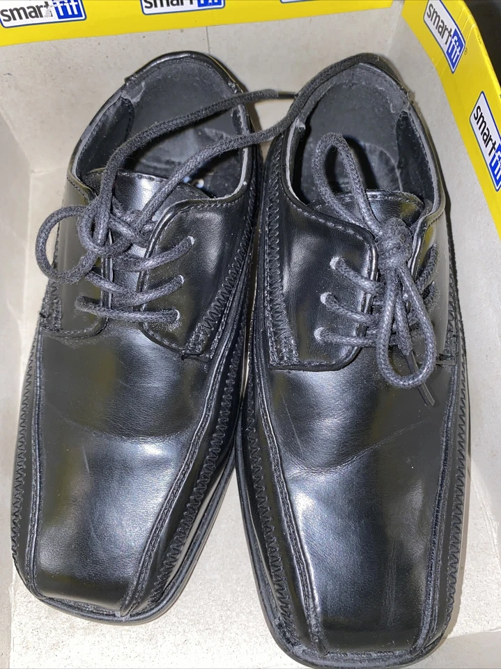 Stacy Adams Toddler Boy 9M Black Dress Shoes Fake Leather Lace Up Shiny - Image 2 of 4