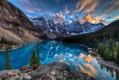Painting on Moraine Lake Louise Alberta Canada Photo Art Print Poster 36x24