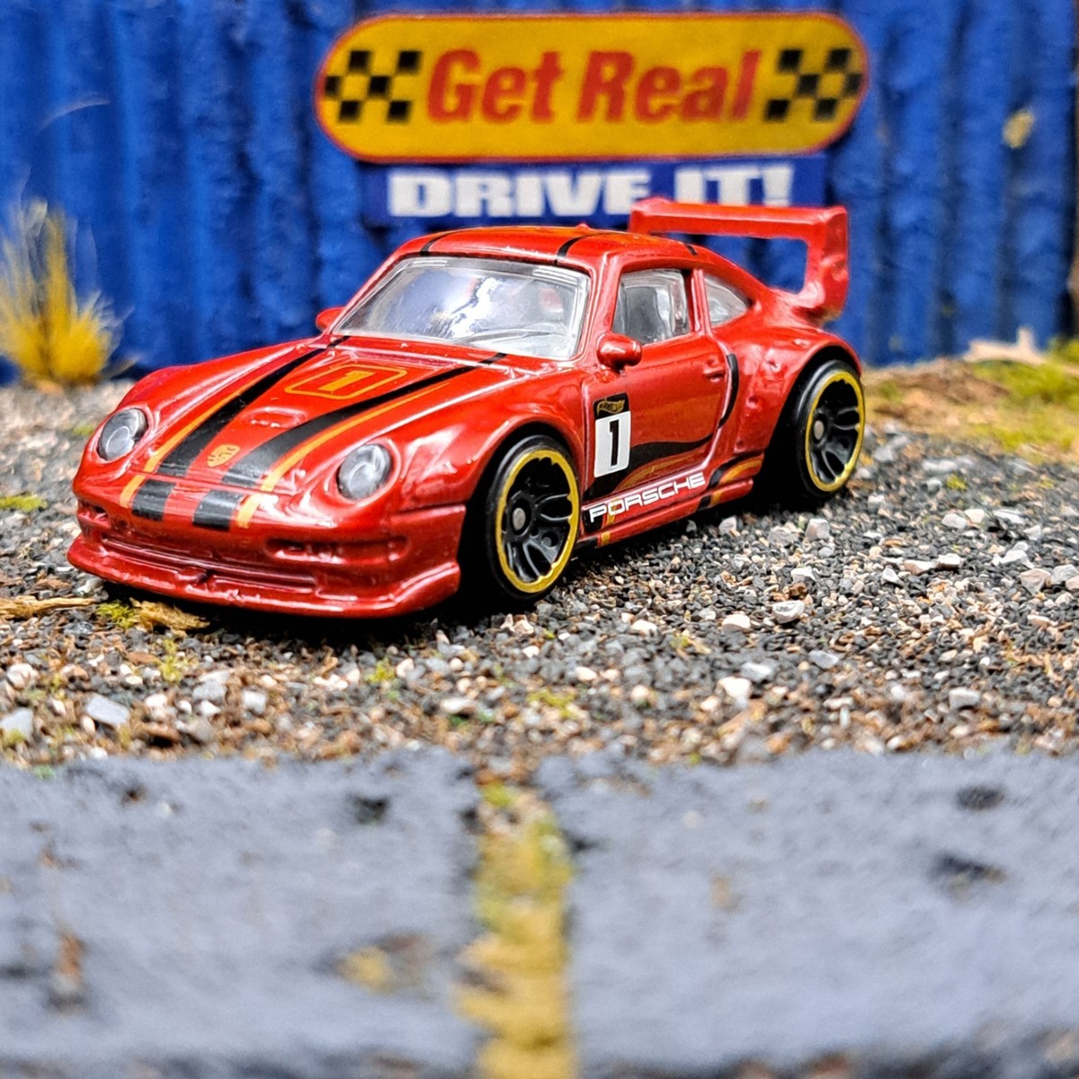 Loose ERROR Porsche 993 GT2 HotWheels Mystery Models Diecast