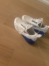 Nike Air Max 270 Men  s Low Top White/Blue Lace-Up Sneaker AH8050