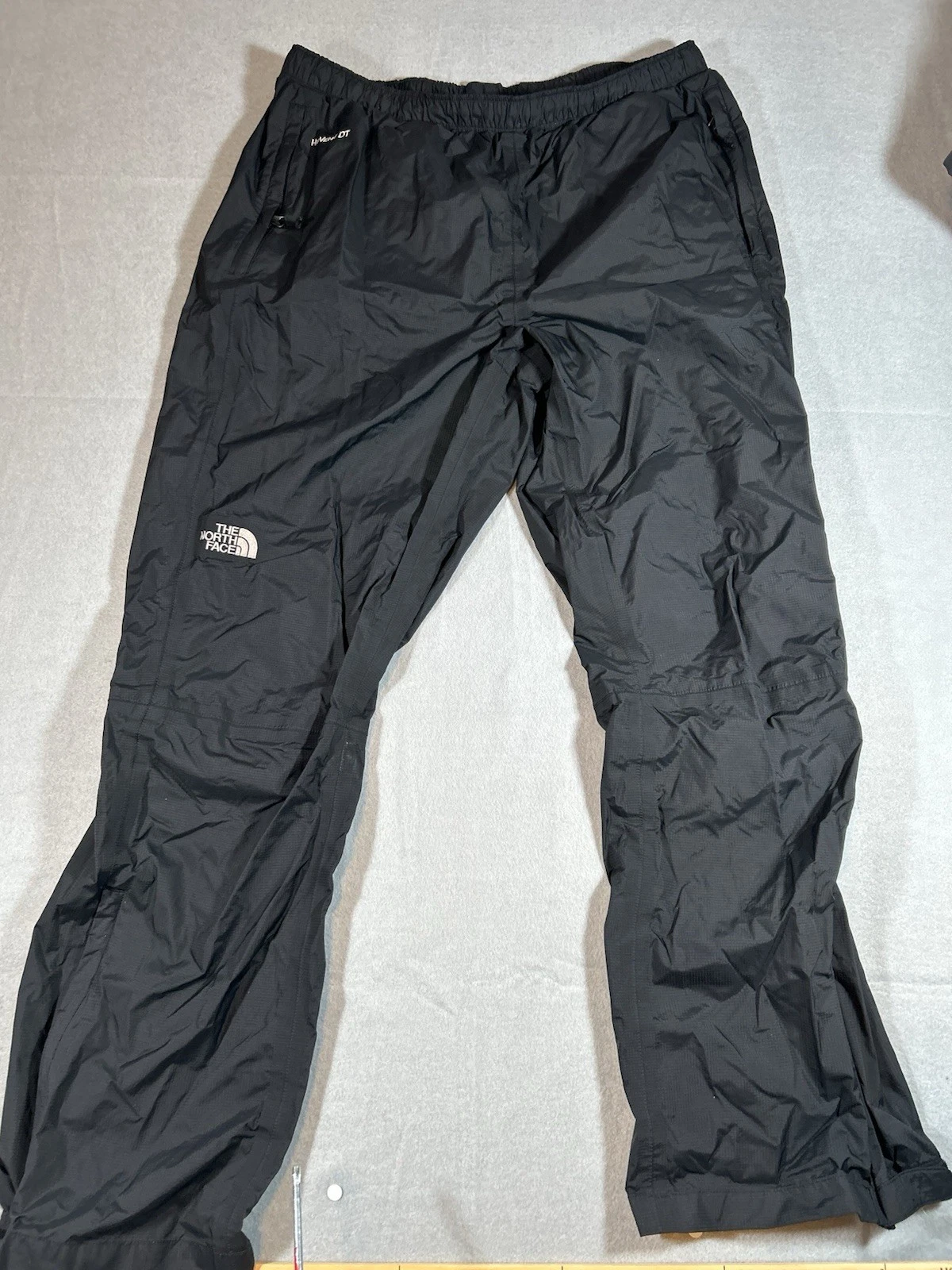 The North Face HyVent DT Waterproof Ski Snow Hike Pants Mens Size XL Black
Opens in a new window or