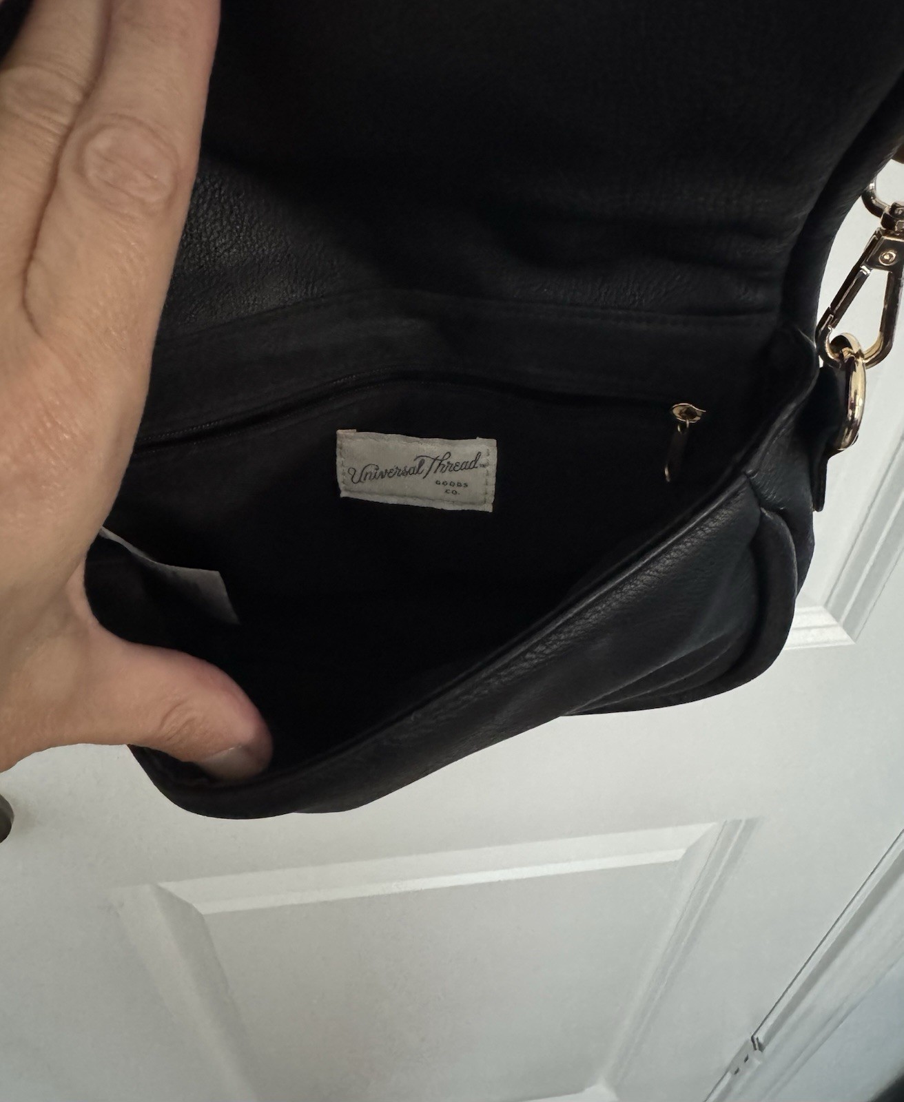 TARGET Universal Thread Soft Saddle Crossbody Bag… - image 3