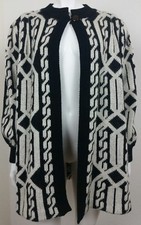 LeRoy Knitwear Womens Vintage Sweater Size Small Mohair Wool Blend Long Sleeved