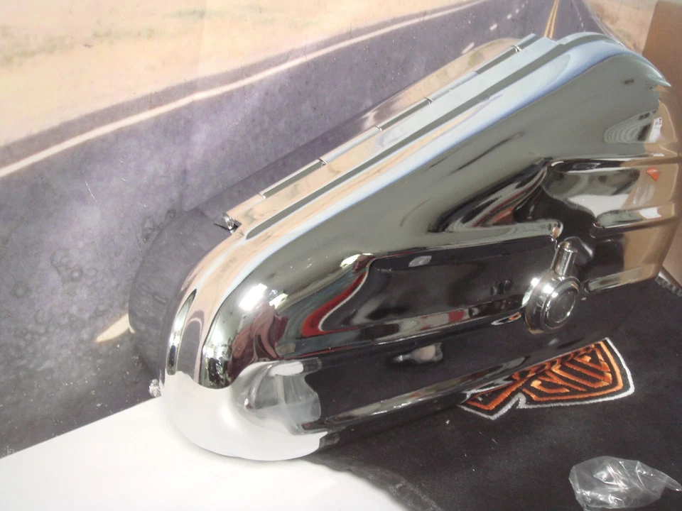 Caja de herramientas Harley FXDWG con kit de montaje FXD derecha derecha cromada 2006-17 V-Twin 50-2025 X5 Foto 3 de 4