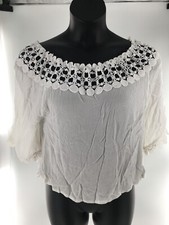 Women's Floral White Solid Embroidered Shirt Top Off the Shoulder Size M EUC