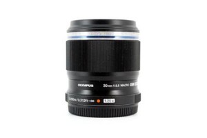 Olympus M.Zuiko ED 30mm F3.5 Macro Lens