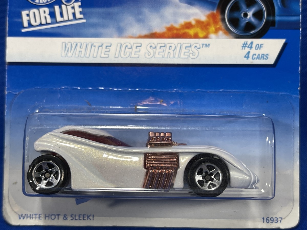 Livre - Deux ans à vélo - FAGUO