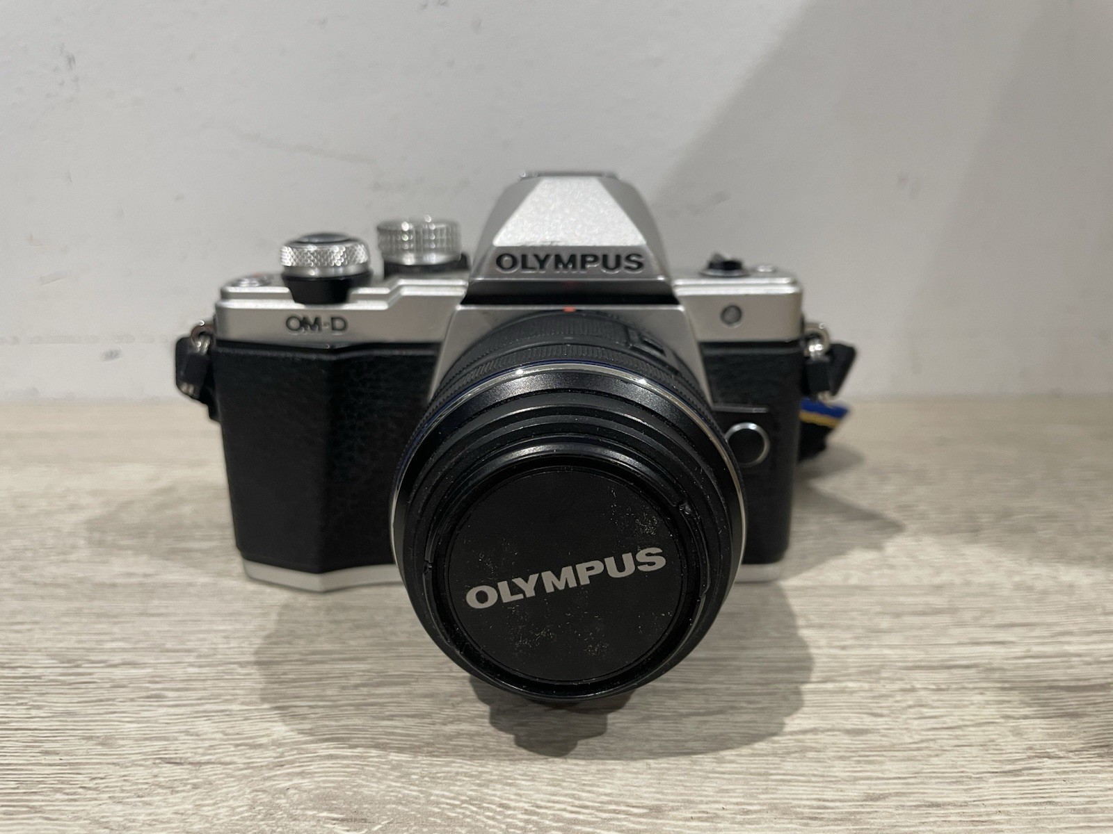 Olympus OM-D E-M10 Mark II **UNTESTED**