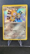 Magneton Shiny Holo Rare Hidden Fates: Shiny Vault SV28/SV94 NM