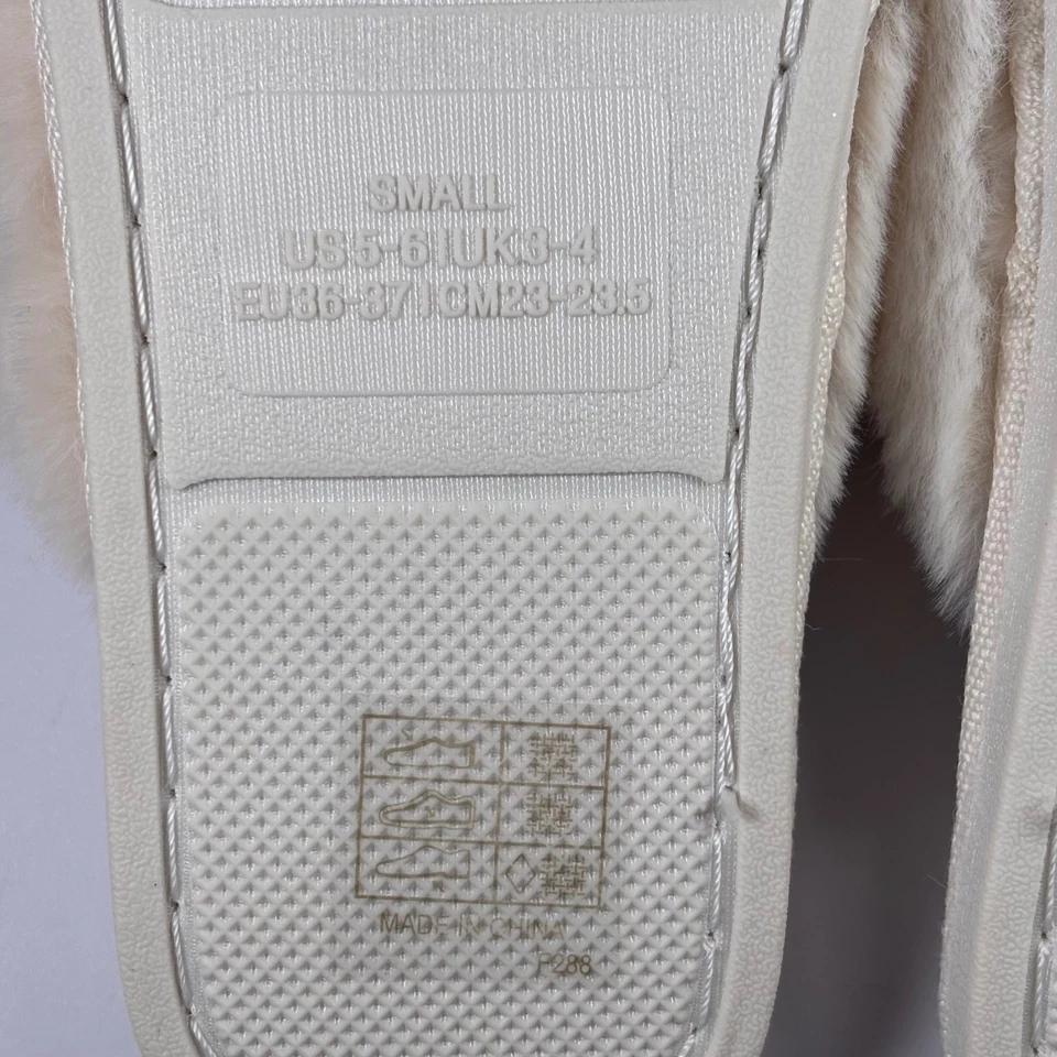 Moon Cake Women's Fuzzy Slippers White Sequin Martini Olive Size S (5/6) - Image 4 of 4