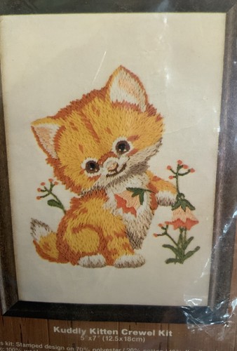 Caron Perkies Kit 6438 “KUDDLY KITTEN” Crewel Kit 5” X 7” 1980 - Picture 2 of 4