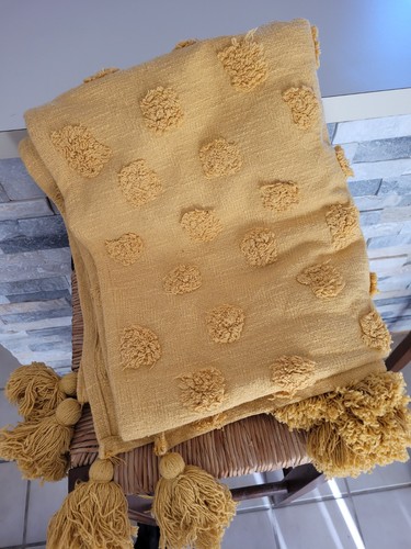 Rachel Zoe Boho Santa Fe Gold Oversized Throw Blanket Tassel Beach Cottage Lake - Picture 3 of 3